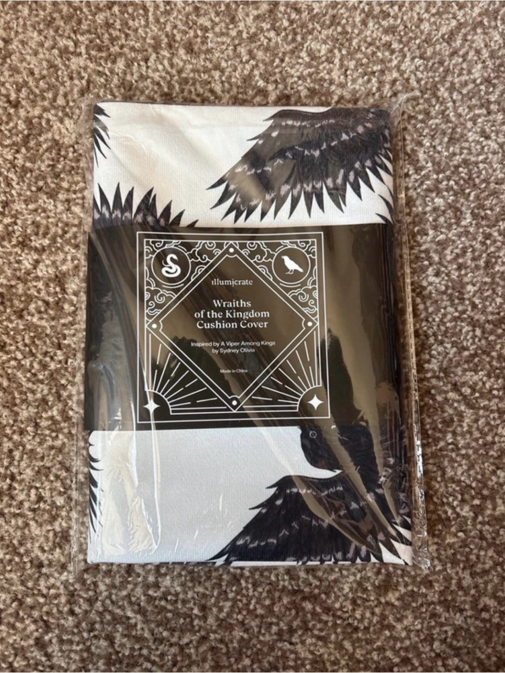 illumicrate wraiths of the kingdom cushion cover